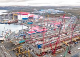 Фото - В Центре строительства крупнотоннажных морских сооружений в Мурманской области осуществляют реконструкцию второго сухого дока